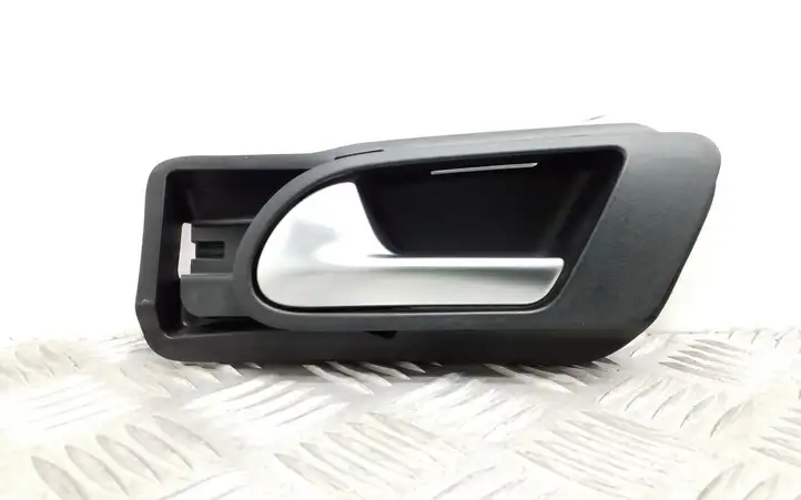 Volkswagen Tiguan (2007 - 2011) 5N0837197 Внутренняя ручка двери — фото 1