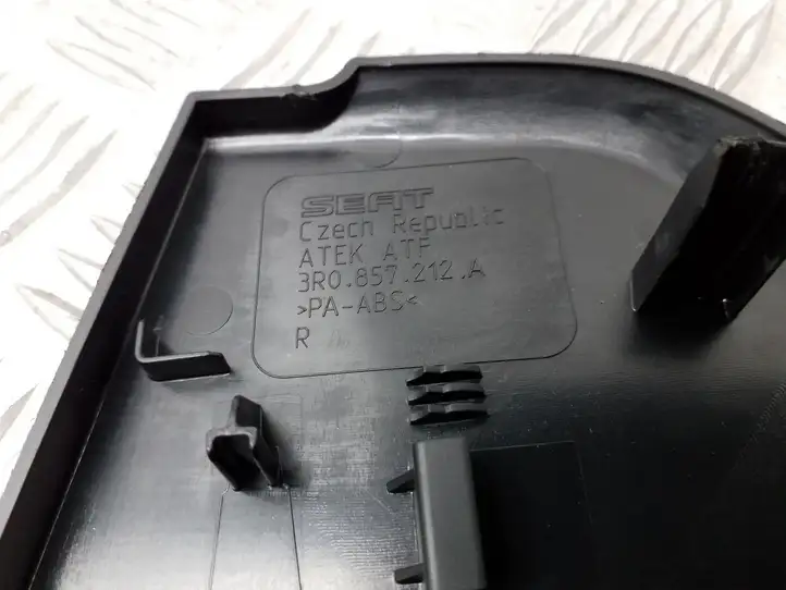 Seat Exeo (3R) (2008 - 2013) 3R0857212A Боковая отделка панели приборов — фото 4