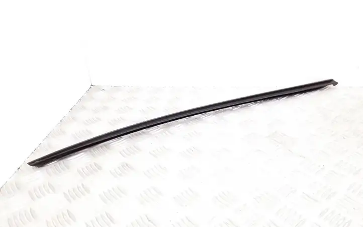 Audi A4 S4 B8 8K (2007 - 2011) 8K0854327 Накладка стоек лобового стекла — фото 5