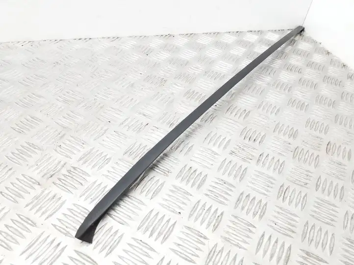 Volkswagen PASSAT B6 (2005 - 2010) 3C0854328A Накладка стоек лобового стекла — фото 1