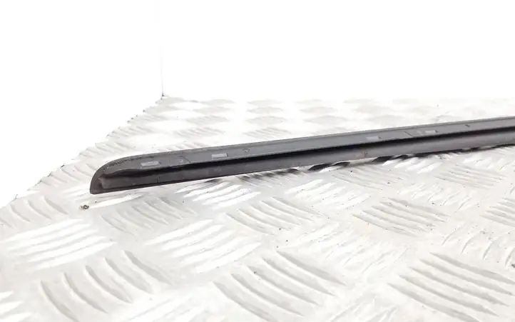 Audi A4 S4 B8 8K (2007 - 2011) 8K0854328 Накладка стоек лобового стекла — фото 6
