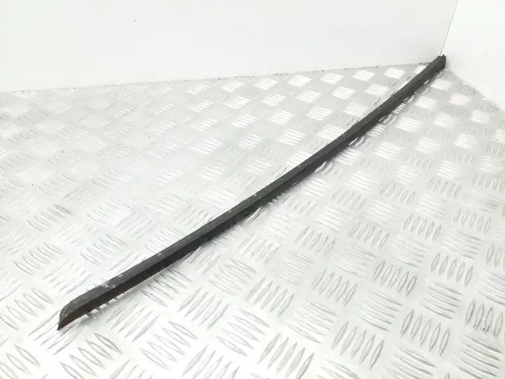 Seat Exeo (3R) (2008 - 2013) 8E0854327E Накладка стоек лобового стекла — фото 4