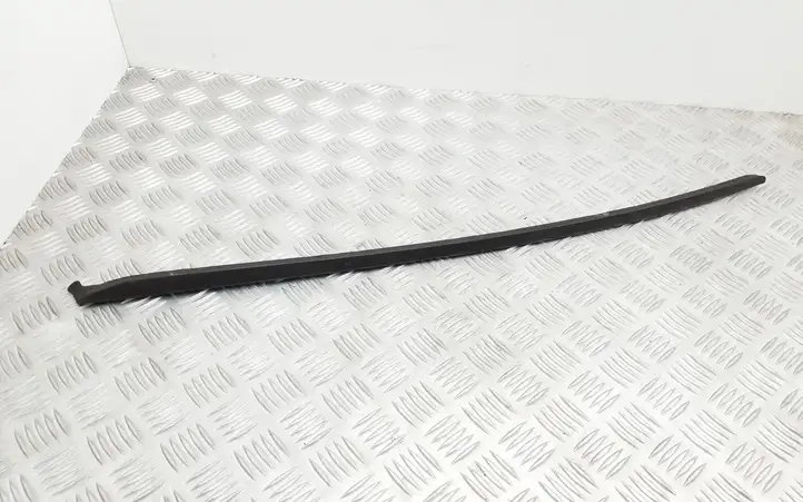 Audi A4 S4 B8 8K (2007 - 2011) 8K0854328 Накладка стоек лобового стекла — фото 1