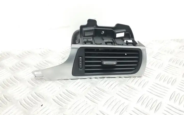 Audi A6 C7 (2011 - 2014) 4G2820902 Боковой воздушный дефлектор — фото 1