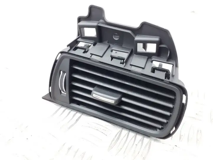 Audi A6 C7 (2011 - 2014) 4G2820902 Боковой воздушный дефлектор — фото 1