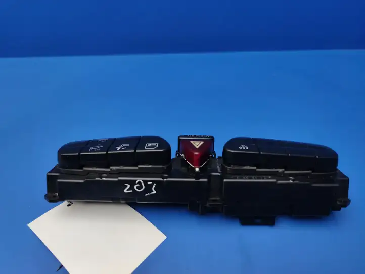 Mercedes-Benz C W203 (2000 - 2007) 2038216258 Другие включатели / ручки/ переключатели — фото 7