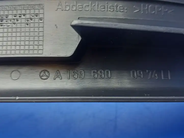Mercedes-Benz A W169 (2004 - 2012) A1696800974 Внутренняя отделка заднего порога — фото 5