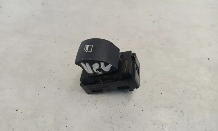 BMW 5 E60 E61 (2004 - 2010) 9804243 Кнопка стеклоподъемников — фото 1