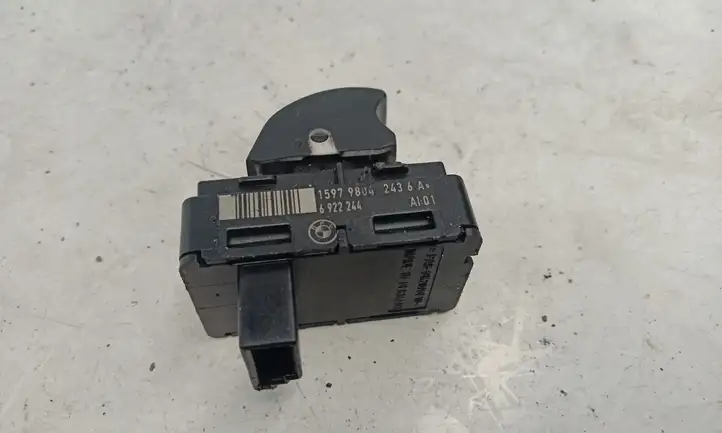 BMW 5 E60 E61 (2004 - 2010) 9804243 Кнопка стеклоподъемников — фото 3