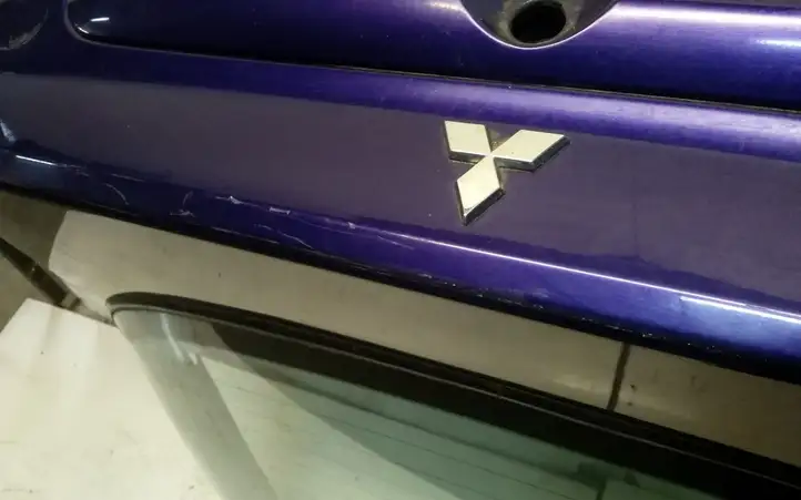 Mitsubishi Carisma (1999 - 2004) Крышка багажника — фото 8
