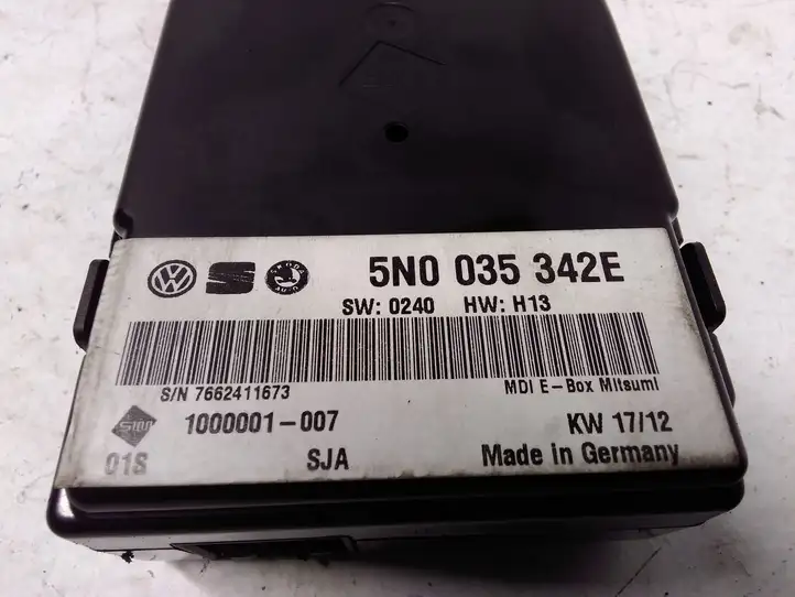 Volkswagen Sharan (2010 - 2015) 5N0035342E Прочие блоки управления — фото 4