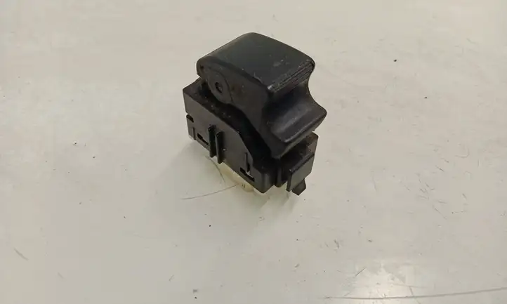 Toyota Avensis T250 (2003 - 2006) 8481005050 Блок кнопок стеклоподъемников — фото 2