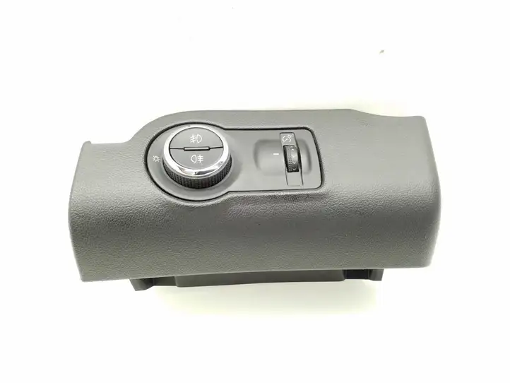 Opel Insignia A (2008 - 2017) 13268707 Включатель фонарей — фото 1