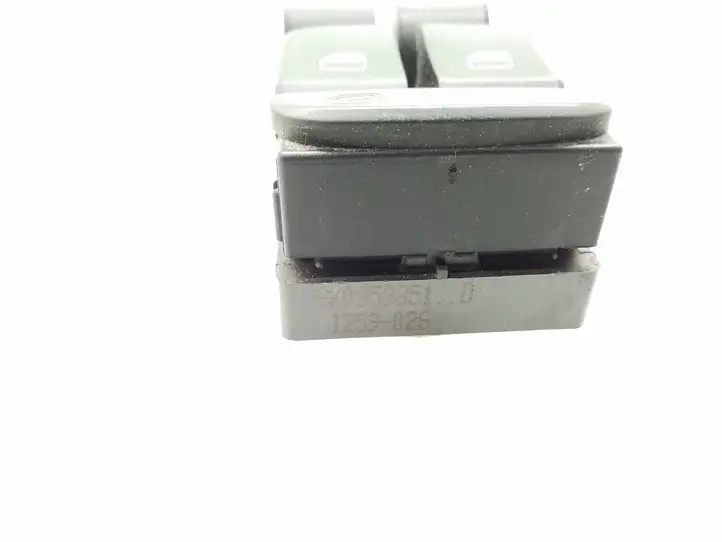 Audi A4 S4 B8 8K (2007 - 2011) 8K0959851D Кнопка стеклоподъемников — фото 3