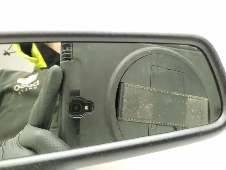 Toyota Prius (XW30) (2009 - 2015) E11026004 Салонное зеркало заднего вида — фото 3