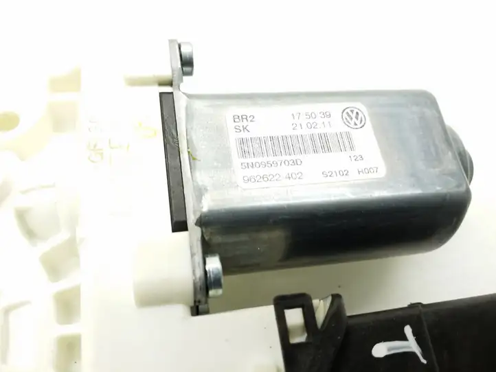 Volkswagen Tiguan (2007 - 2011) 5N0959703D Стеклоподъемник задней двери — фото 2