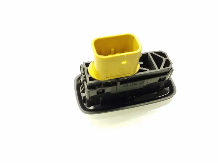 Ford Fiesta (2009 - 2012) 8A6T14529AA Кнопка стеклоподъемников — фото 3