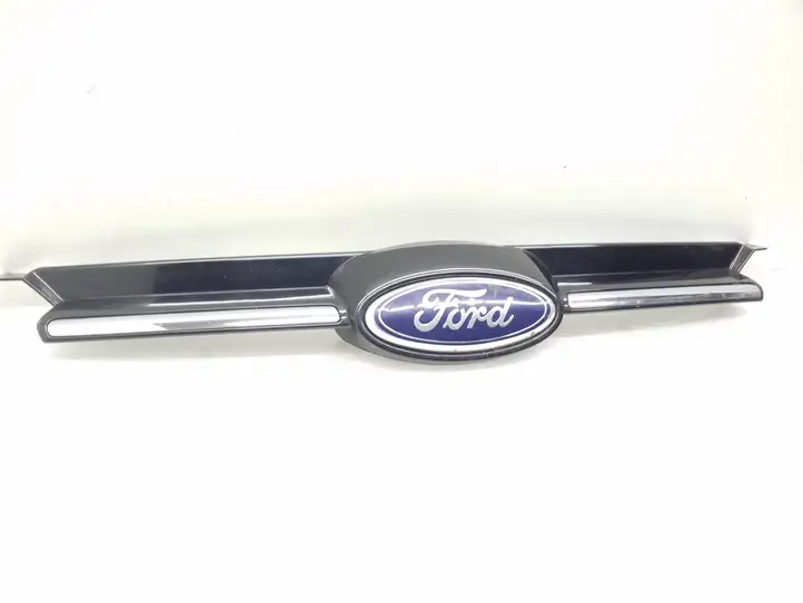 Ford Focus (2011 - 2015) BM518A133C Верхняя решетка радиатора — фото 1