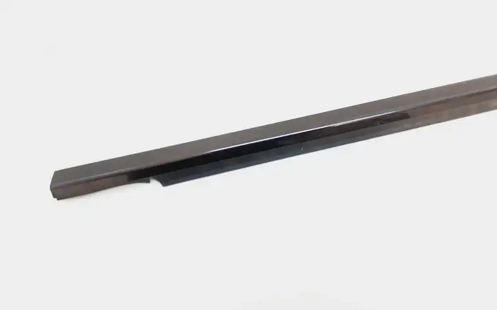 Mercedes-Benz E W211 (2002 - 2009) A2117250565 Накладка стекла передней двери — фото 2