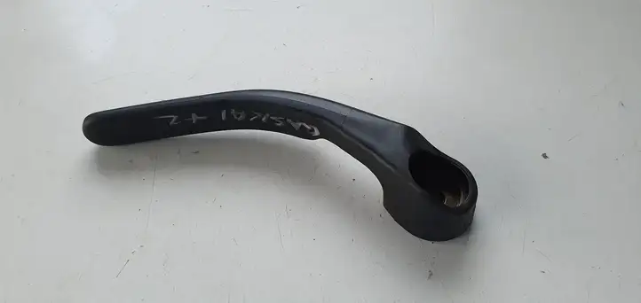 Nissan Qashqai (2010 - 2013) Регулировка рулевой колонки — фото 3