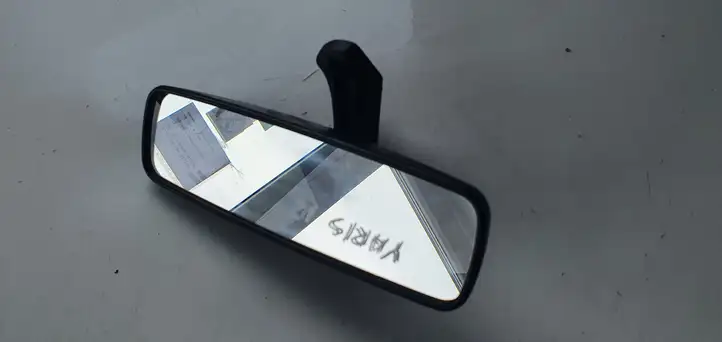 Toyota Yaris (2012 - 2014) Салонное зеркало заднего вида — фото 5