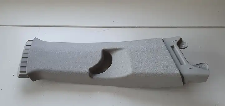 Toyota Yaris (2014 - 2019) Накладка ремня безопасности — фото 4