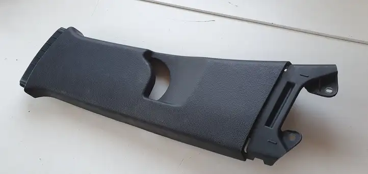 Toyota Yaris (2014 - 2019) Накладка ремня безопасности — фото 4