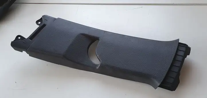 Toyota Yaris (2014 - 2019) Накладка ремня безопасности — фото 5