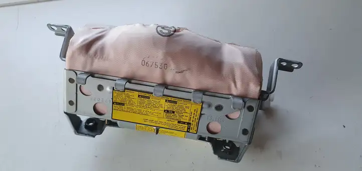 Lexus IS 220D-250-350 (2005 - 2010) Подушка безопасности пассажира — фото 1