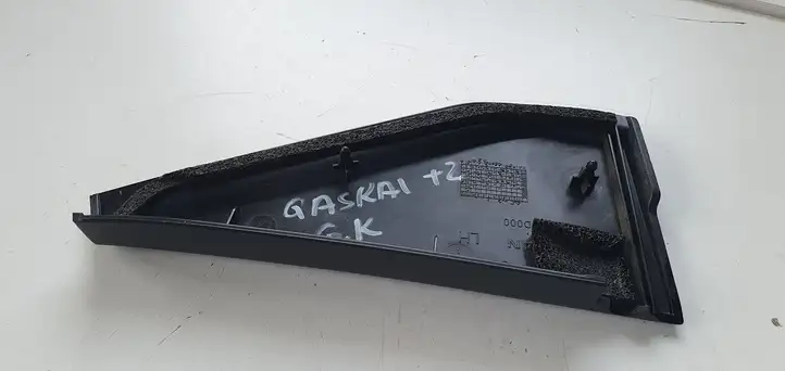 Nissan Qashqai (2010 - 2013) Накладка стекла задней двери — фото 2