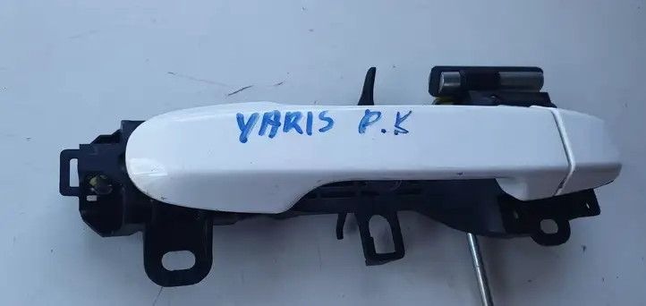 Toyota Yaris (2012 - 2014) Наружная ручка двери — фото 4