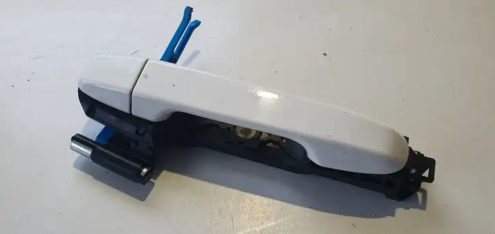 Toyota Yaris (2012 - 2014) Наружная ручка задней двери — фото 5