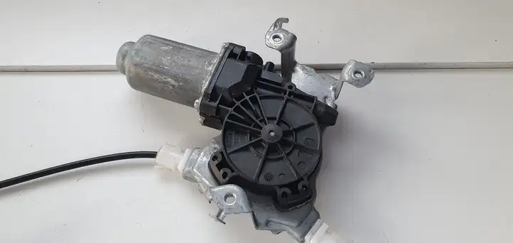 Nissan Qashqai (2010 - 2013) Стеклоподъемник задней двери — фото 4