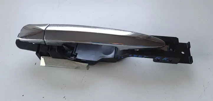 Nissan Leaf I (ZE0) (2010 - 2017) Наружная ручка задней двери — фото 1