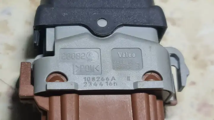 Renault Megane II (2002 - 2005) 108266A Кнопка стеклоподъемников — фото 4
