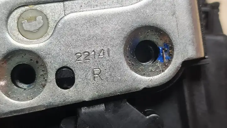 Nissan Micra (2013 - 2016) X02ARRS Замок задней двери — фото 3