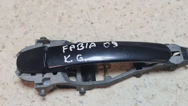 Skoda Fabia Mk2 (5J) (2007 - 2014) 1K0837886A Наружная ручка задней двери — фото 1