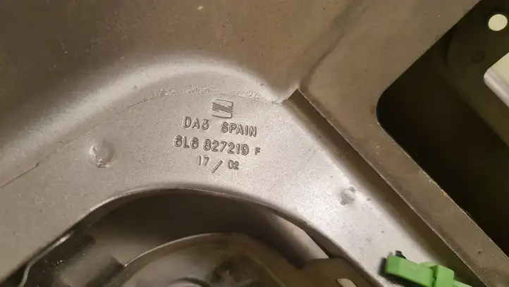 Seat Ibiza III (6L) (2002 - 2008) 6L6827219 Крышка багажника — фото 7