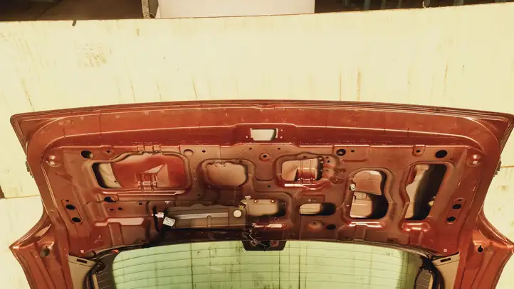 Hyundai Santa Fe (2000 - 2005)   Задняя крышка (багажника)