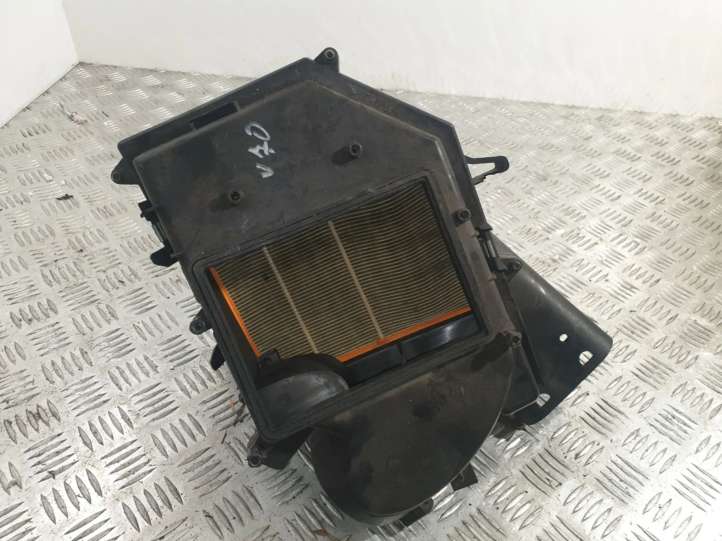 30636830 Volvo V70 Oro filtro dėžė