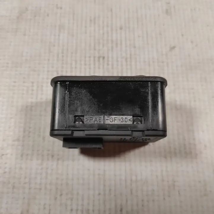Opel Astra G (1998 - 2004) 90561086 Блок кнопок стеклоподъемников — фото 3
