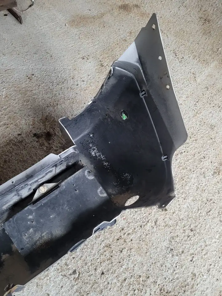 Jeep Liberty (2000 - 2007)   Бампер задний