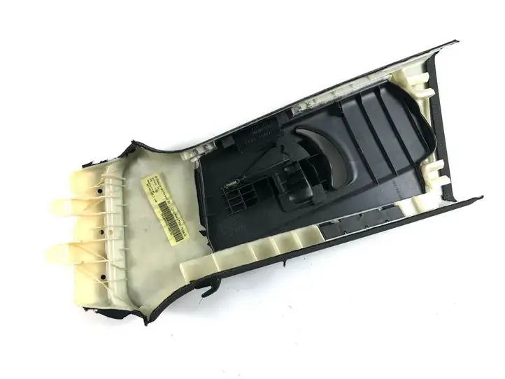 Audi A4 S4 B8 8K (2011 - 2015) 8K0867282C Верхняя обшивка стойки B — фото 2
