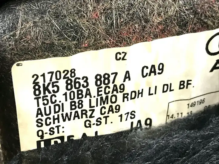 Audi A4 S4 B8 8K (2011 - 2015) 8K5863887A Боковая обшивка багажника — фото 3