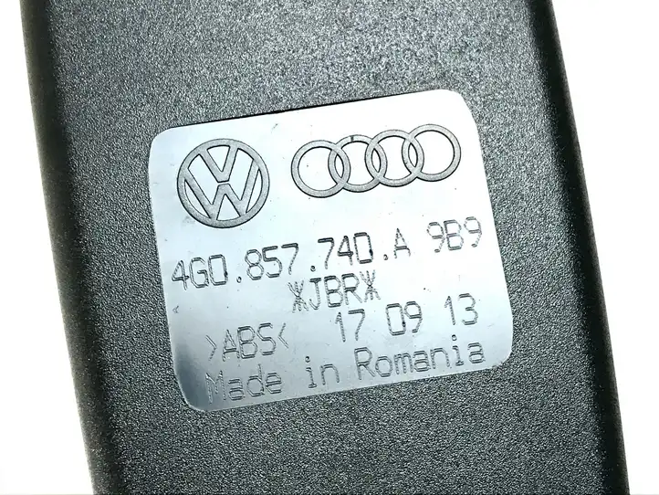 Audi Q3 8U (2011 - 2014) 4G0857740A Задний средний замок ремня — фото 4