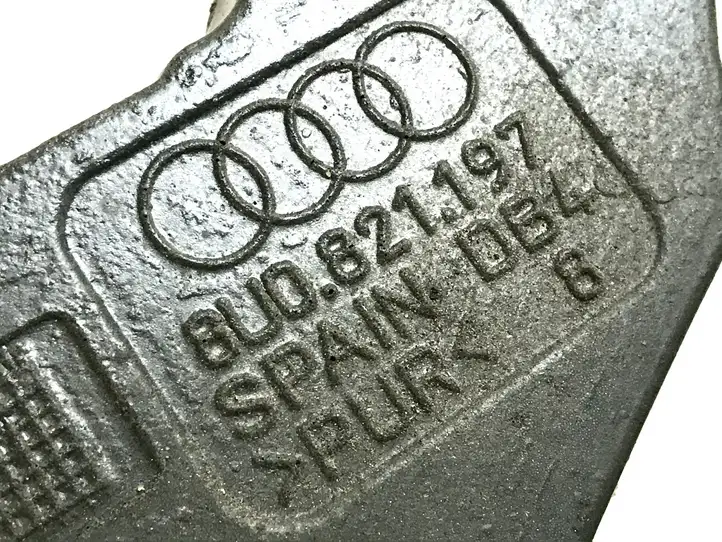 Audi Q3 8U (2011 - 2014) 8U0821197 Абсорбер крыла — фото 3