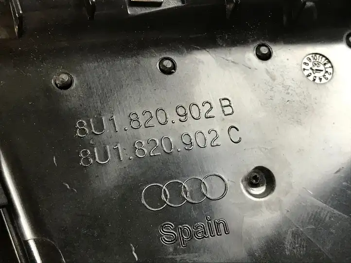 (2014 - 2018) 8U1820902C Боковой воздушный дефлектор — фото 4