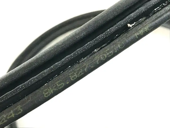 Audi A4 S4 B8 8K (2011 - 2015) 8K5827705C Уплотнитель багажной двери (кузов) — фото 3