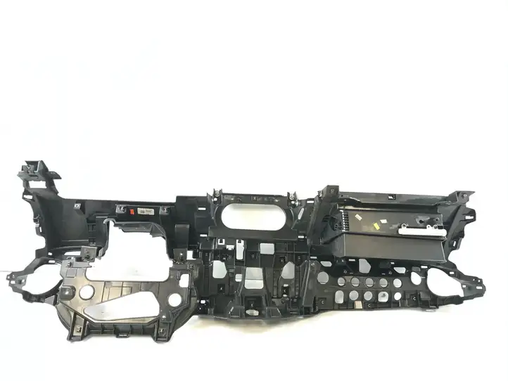 Chevrolet Camaro (2018 - )  84017368 Панель