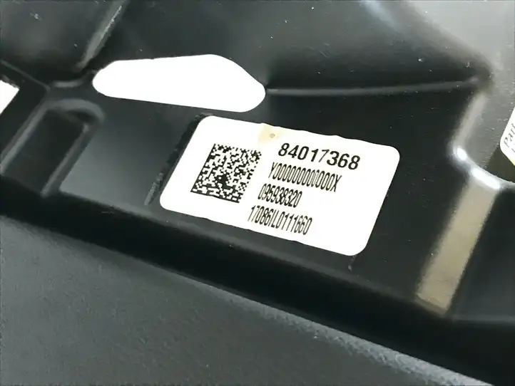 Chevrolet Camaro (2018 - )  84017368 Панель